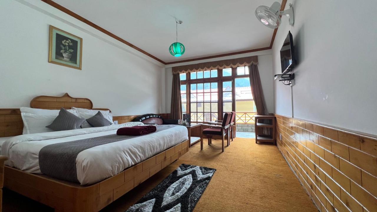 Sita Classic, Most Comfortable Family Hotel In Manali 외부 사진